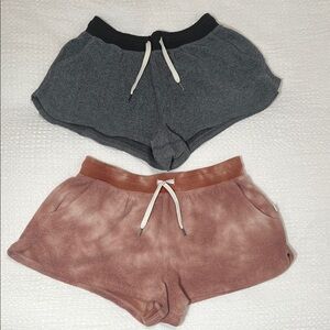 Stylish Women's Athletic Shorts in Black and Brown